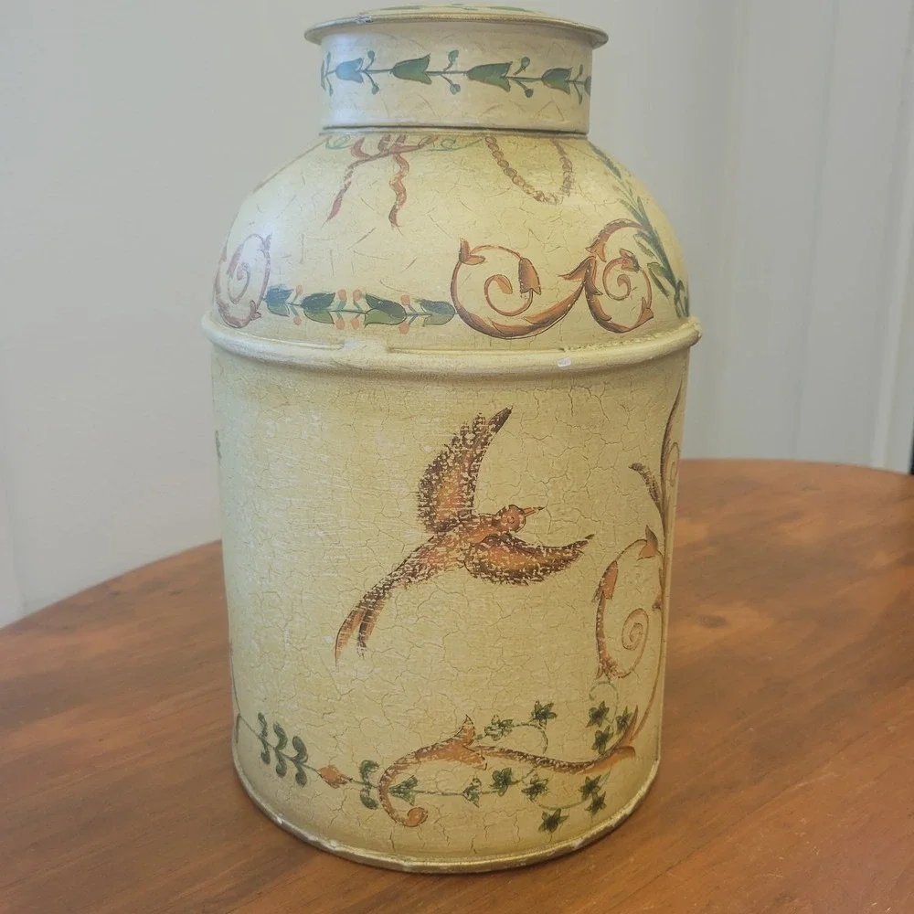 Casafina Koi‎ Fish Tin Jug